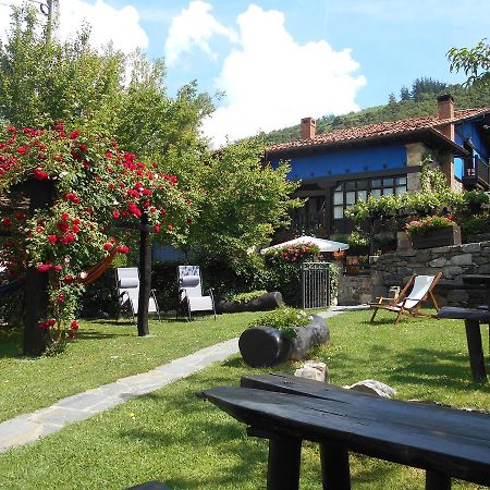 Apartamentos Samelar Camaleño Kültér fotó